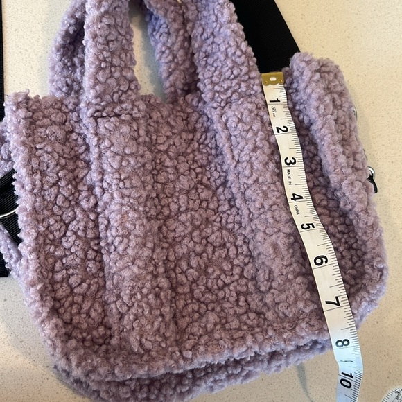 Art Class Crossbody Bag - Picture 7 of 7